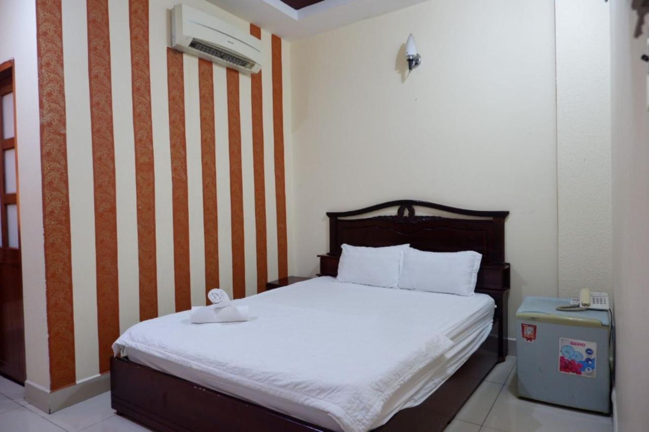 Reddoorz Tuan Viet Hotel Dinh Tien Hoang Ho Či Minovo Město Exteriér fotografie